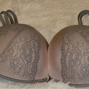 Torrid Plunge PushUp Bra sz 44B